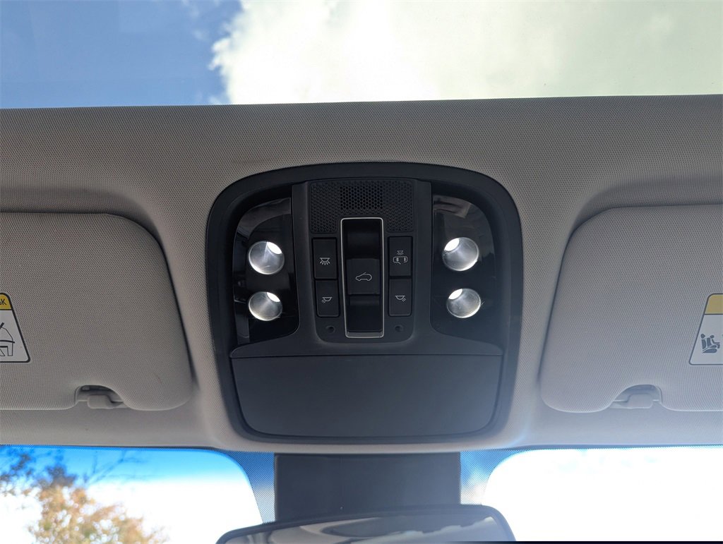 Used 2019 Kia Sorento SX w/ SX Touring Package image 28