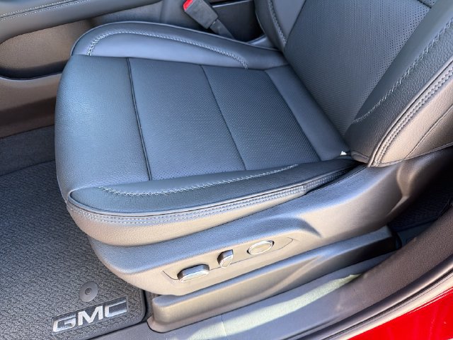 New 2026 GMC Yukon XL Denali AWD/4WD image 18