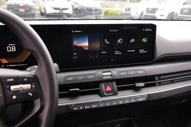 Used 2025 Kia K4 FWD image 15