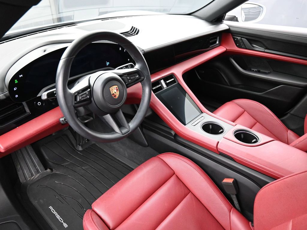 Certified 2024 Porsche Taycan image 4