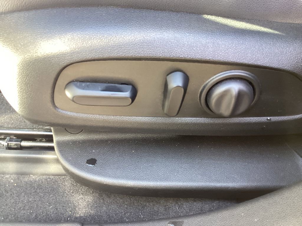 Used 2023 Chevrolet Blazer RS w/ Driver Confidence II Package image 46