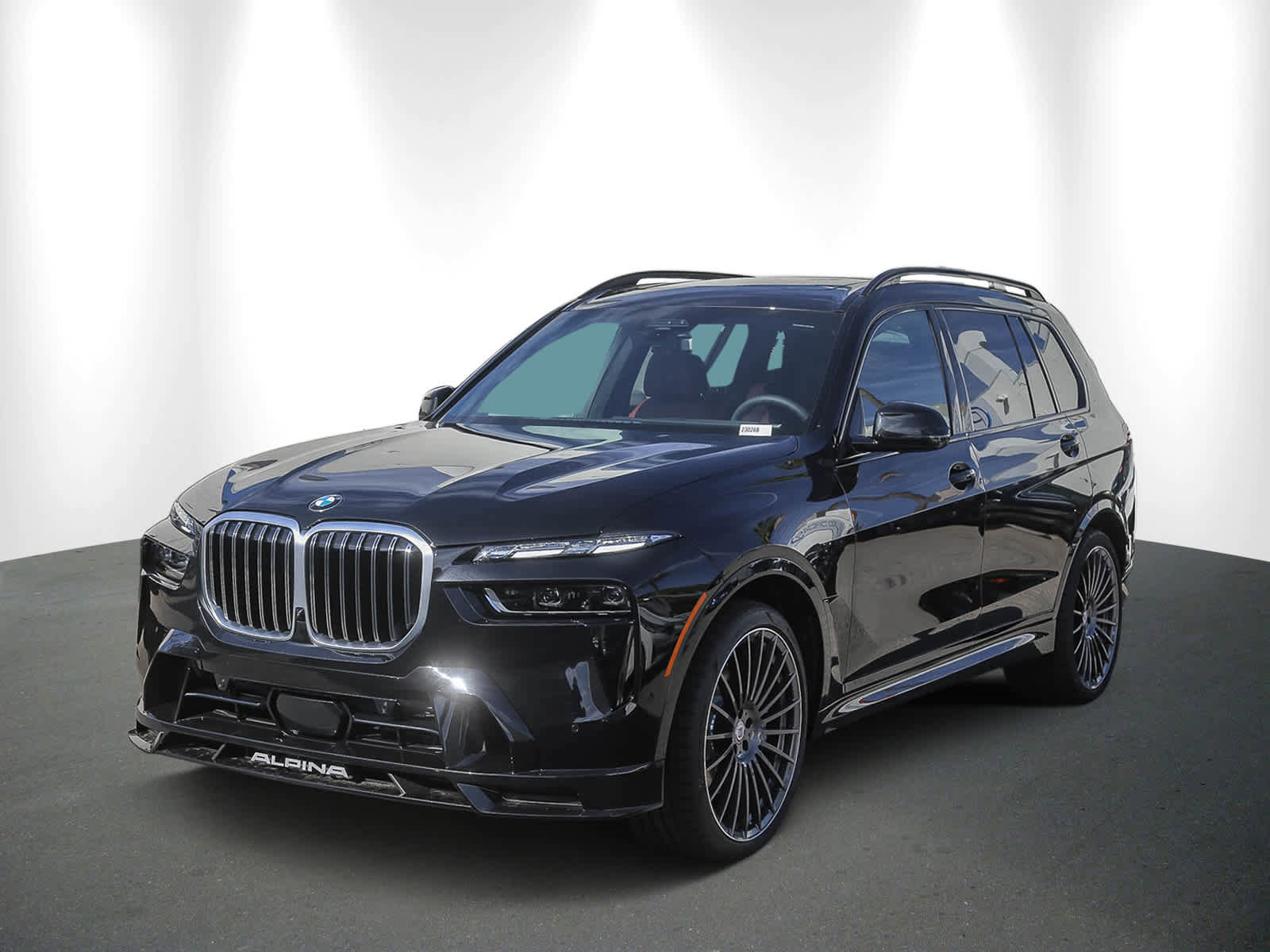 New 2026 BMW ALPINA XB7 image 3