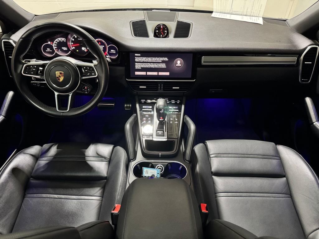 Used 2022 Porsche Cayenne S AWD/4WD image 9