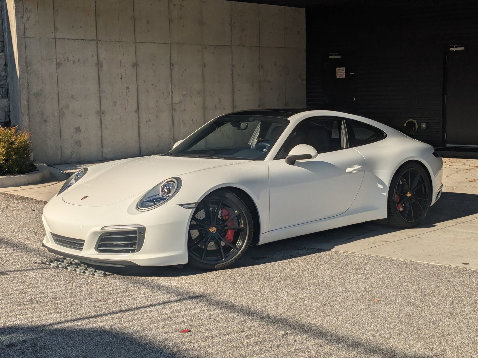 Used 2017 Porsche 911 Carrera S image 1