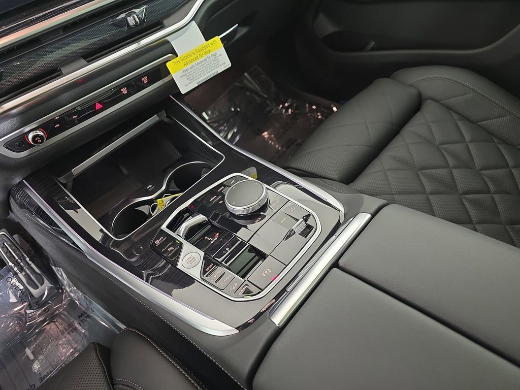 New 2026 BMW X7 xDrive40i image 26