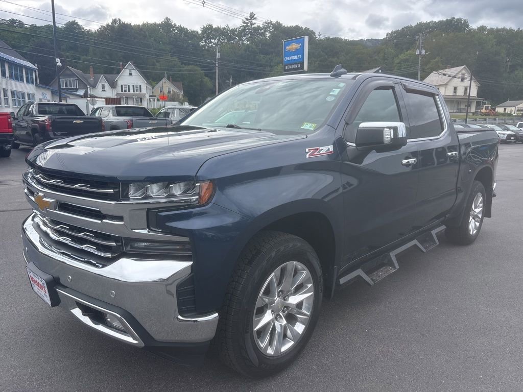 Certified 2020 Chevrolet Silverado 1500 LTZ w/ LTZ Premium Package AWD/4WD image 1