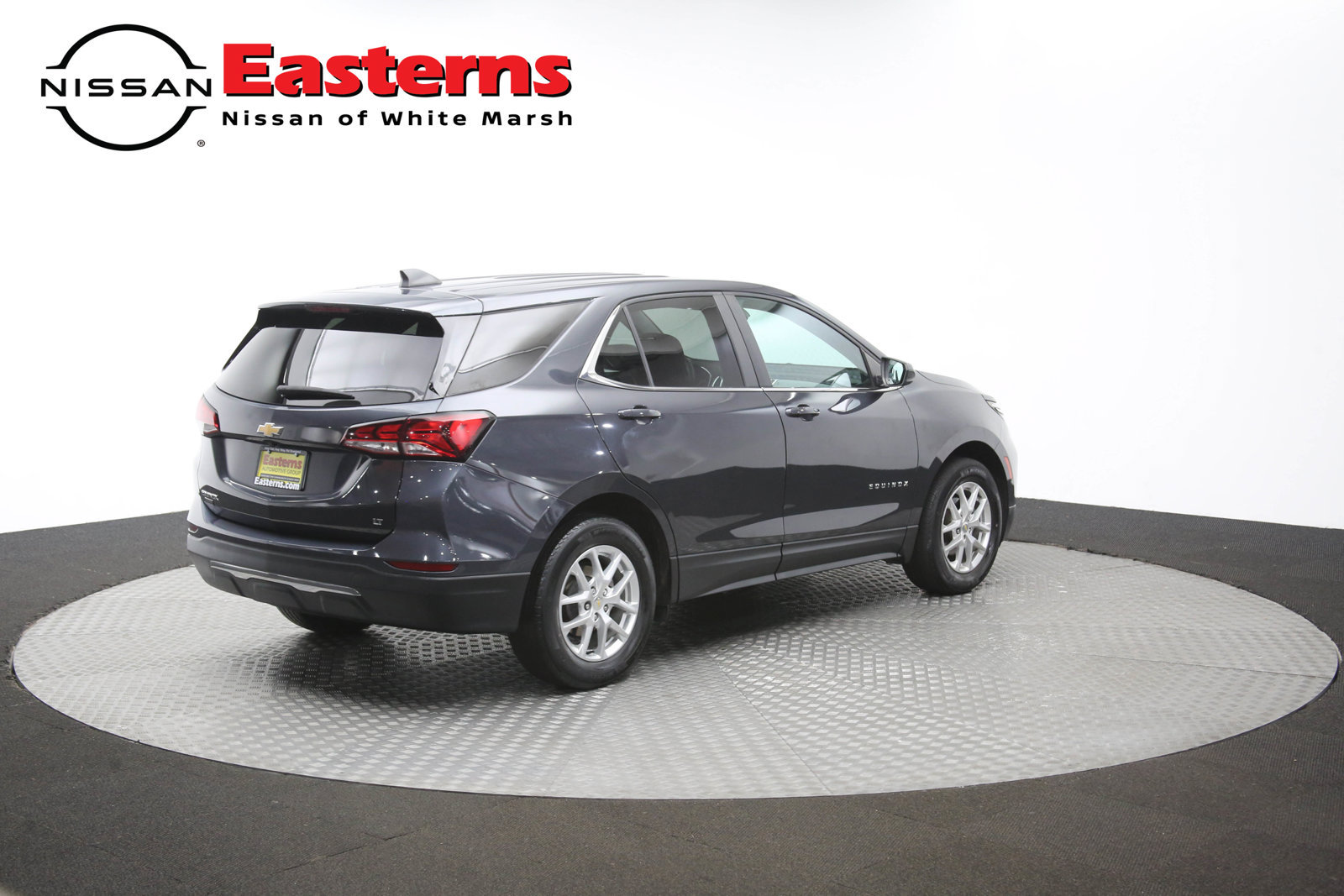 Used 2022 Chevrolet Equinox LT FWD image 36