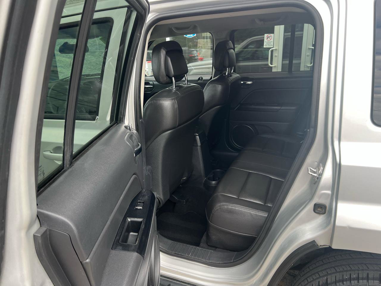 Used 2012 Jeep Patriot Latitude AWD/4WD image 14