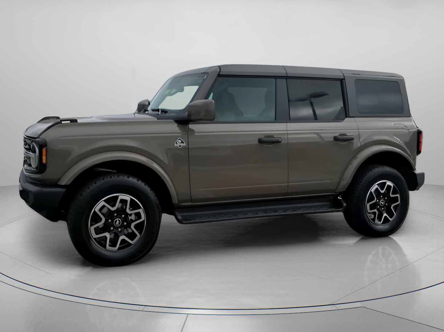New 2026 Ford Bronco Outer Banks AWD/4WD image 15