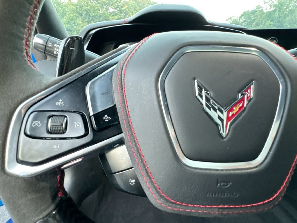 Used 2024 Chevrolet Corvette Z06 RWD image 17