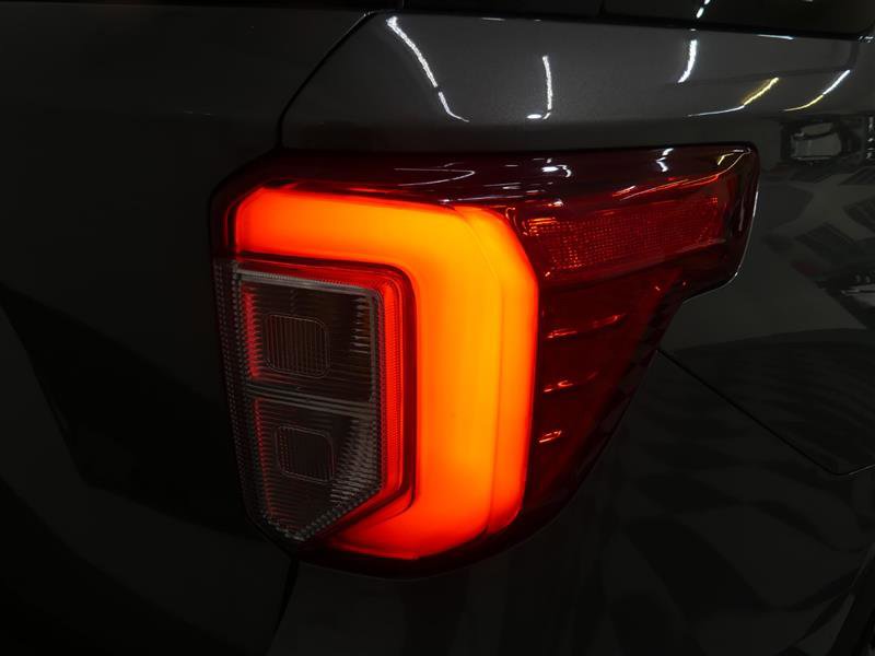 Used 2023 Ford Explorer Limited RWD image 16