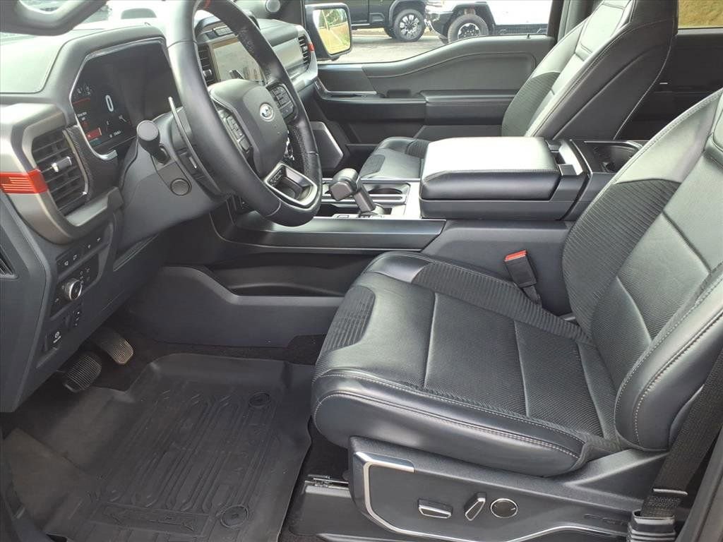 Used 2022 Ford F150 Raptor w/ Equipment Group 801A High image 11