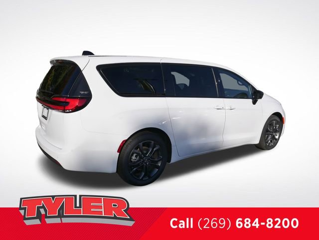 New 2026 Chrysler Pacifica Select FWD image 8