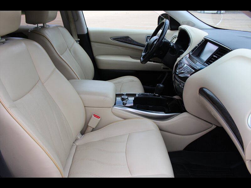 Used 2015 INFINITI QX60 Luxe w/ Premium Plus Package AWD/4WD image 17