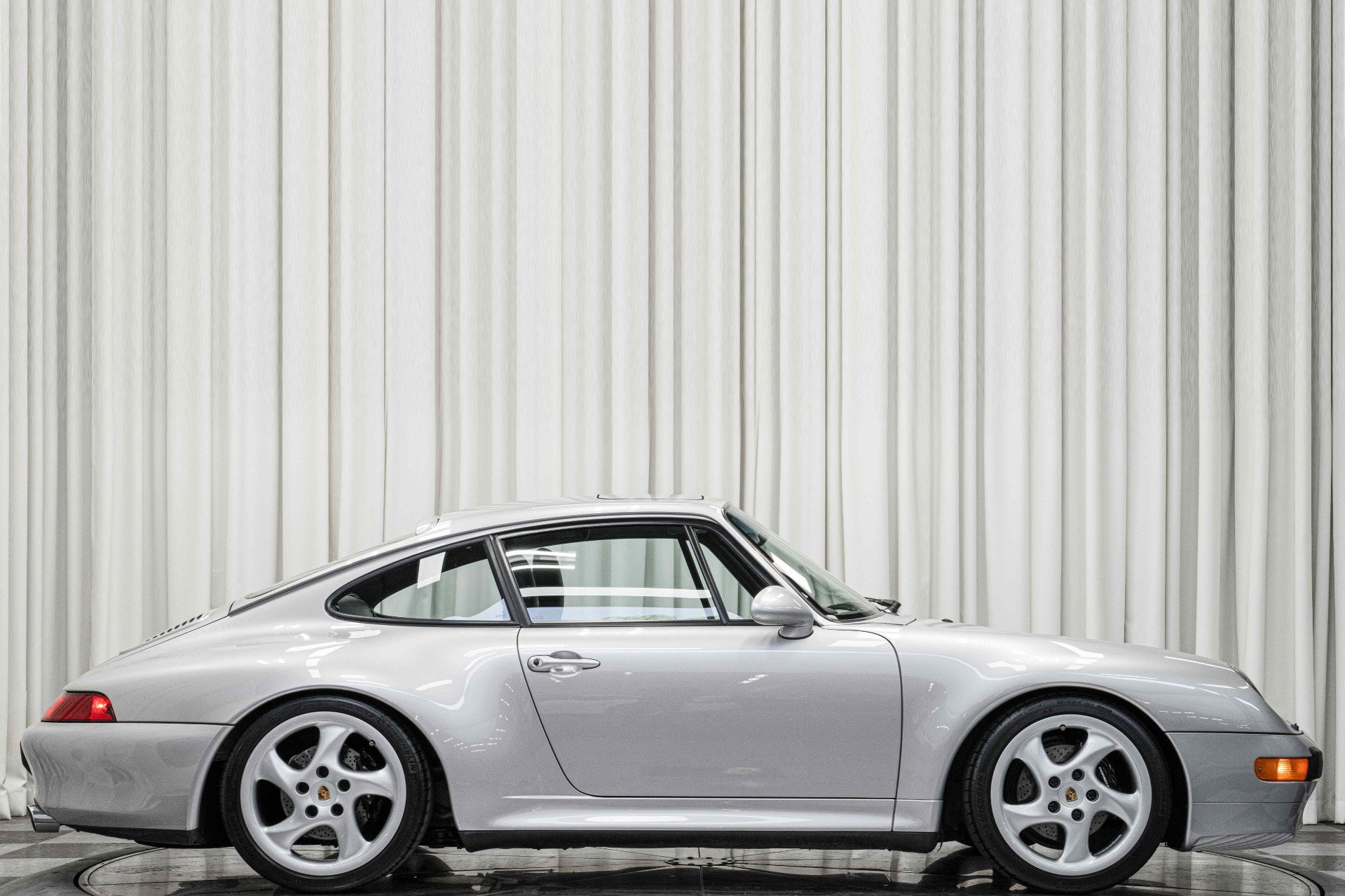 Used 1998 Porsche 911 GT3 RS image 2