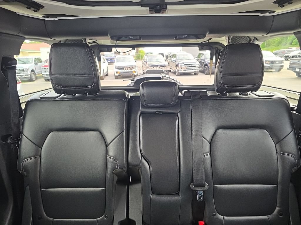 Used 2025 Ford Bronco Badlands AWD/4WD image 26