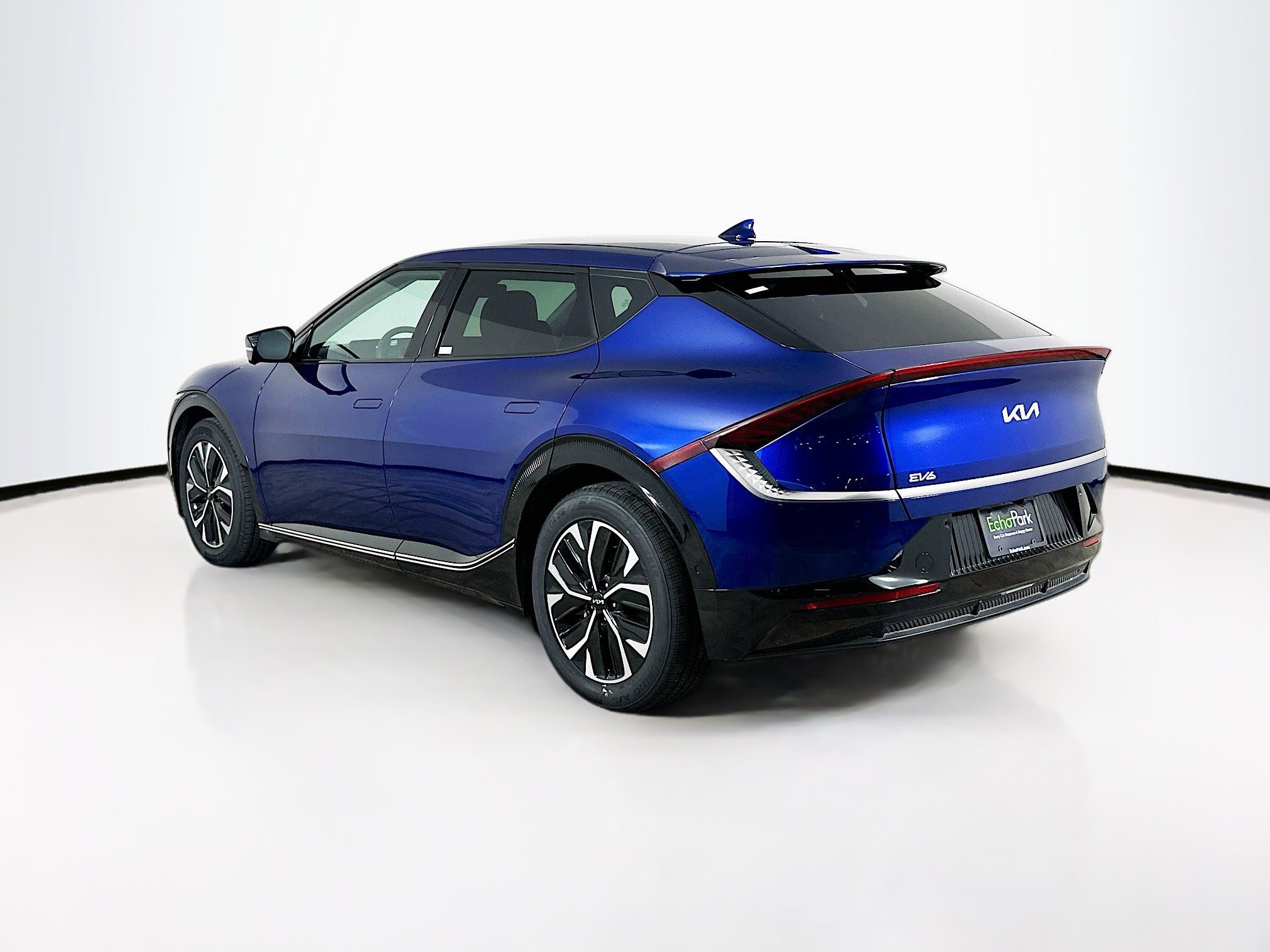 Used 2023 Kia EV6 Wind w/ Wind Technology Package AWD/4WD image 5