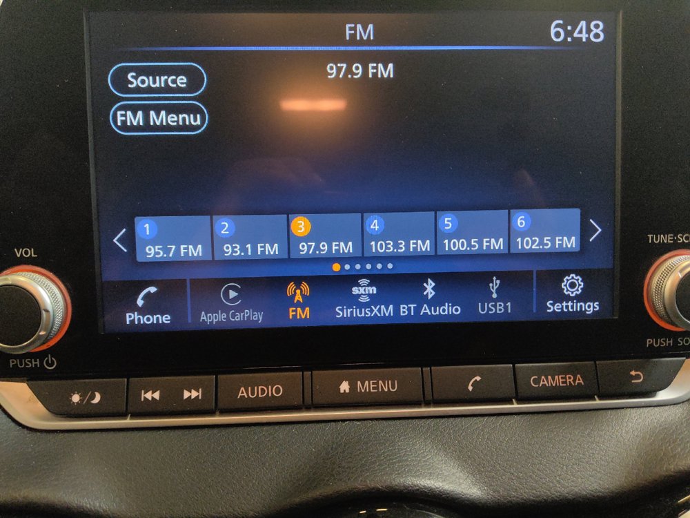 Used 2025 Nissan Sentra SV FWD image 25