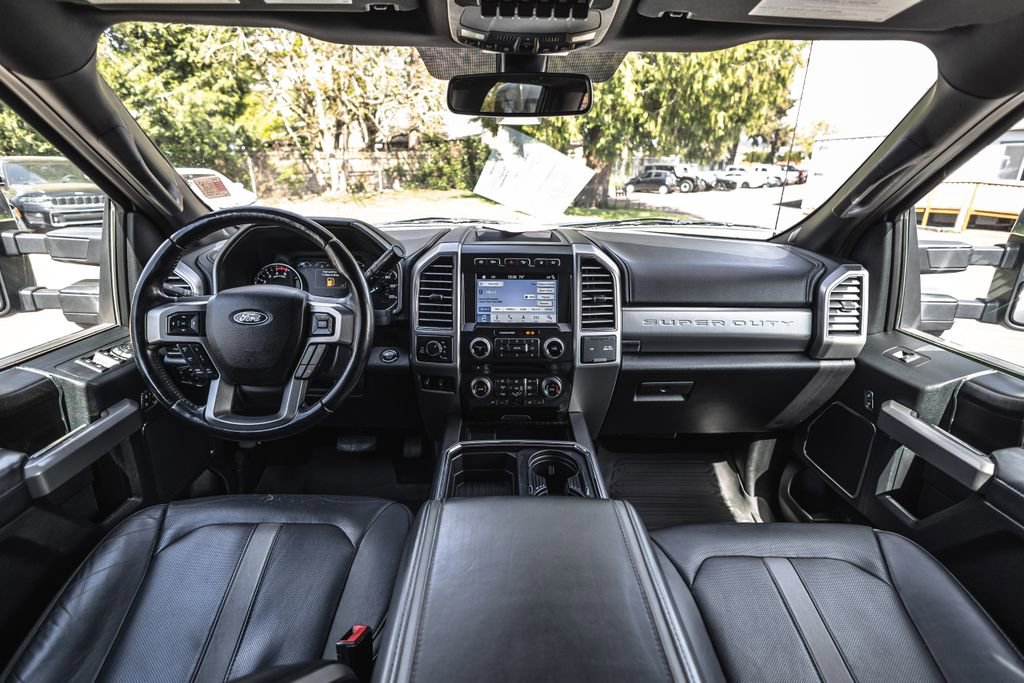 Used 2018 Ford F350 Platinum w/ Platinum Ultimate Package AWD/4WD image 27