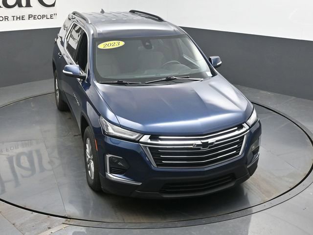 Used 2023 Chevrolet Traverse LT image 48