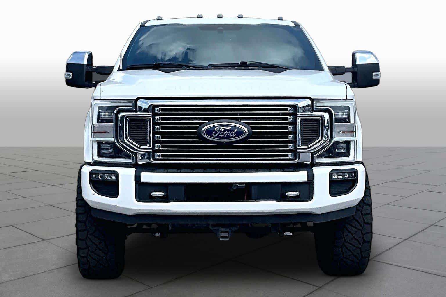 Used 2021 Ford F350 Platinum AWD/4WD image 4