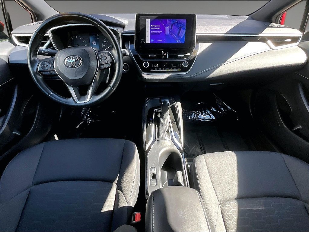 Used 2025 Toyota Corolla SE FWD image 15