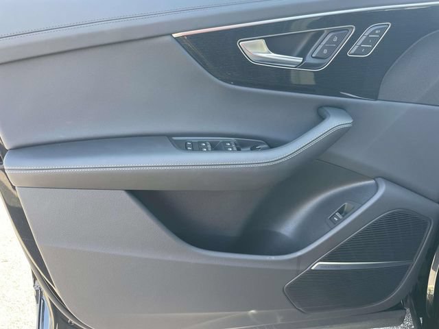 Certified 2025 Audi Q8 Prestige AWD/4WD image 15