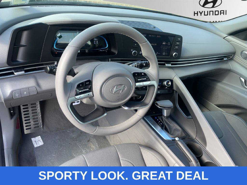 Used 2026 Hyundai Elantra Sport FWD image 10