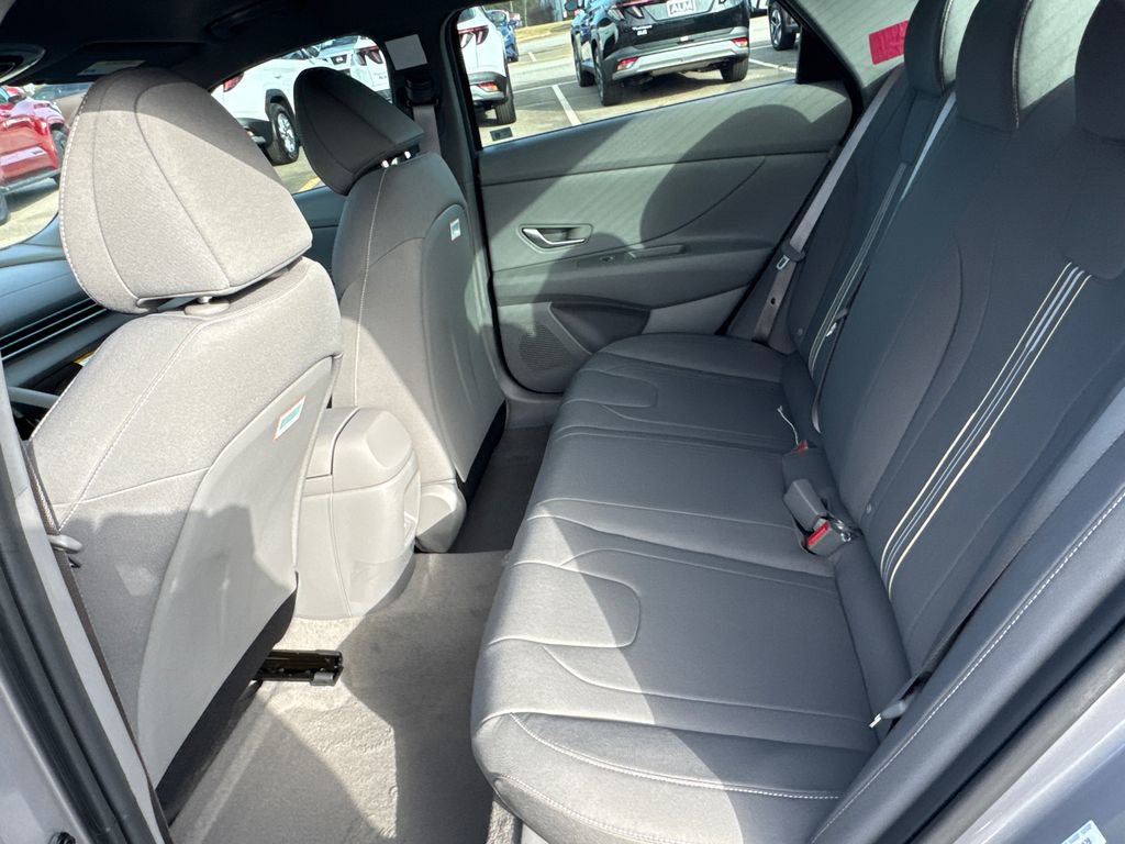 New 2026 Hyundai Elantra Sport image 11