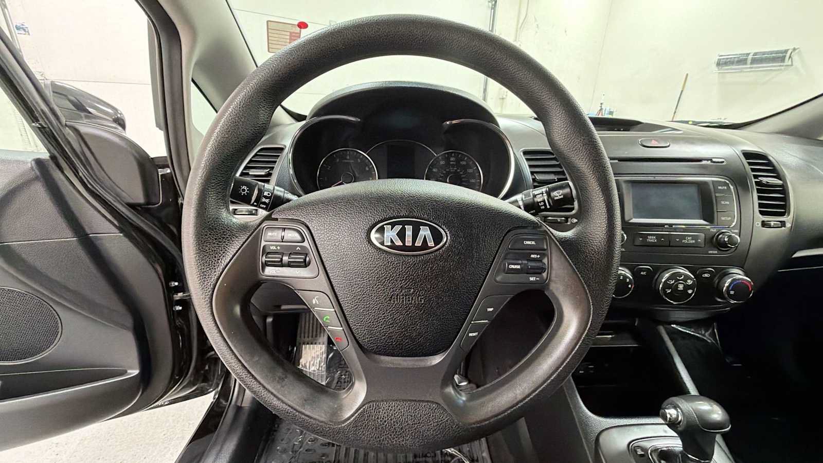 Used 2016 Kia Forte LX w/ LX Popular Plus Package FWD image 16