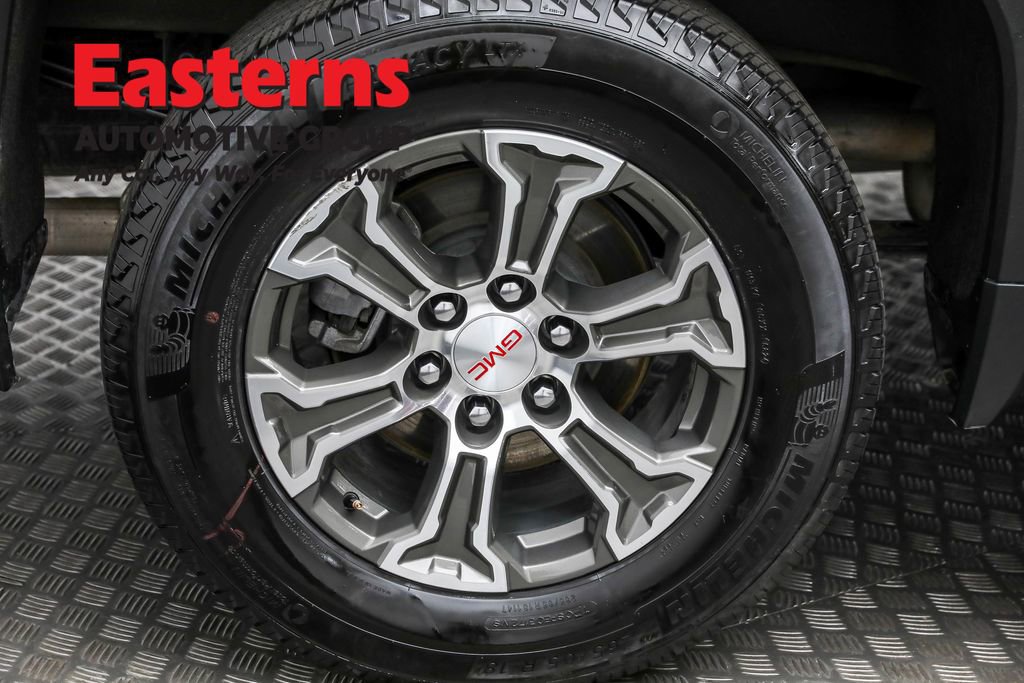 Used 2024 GMC Sierra 1500 SLT image 27