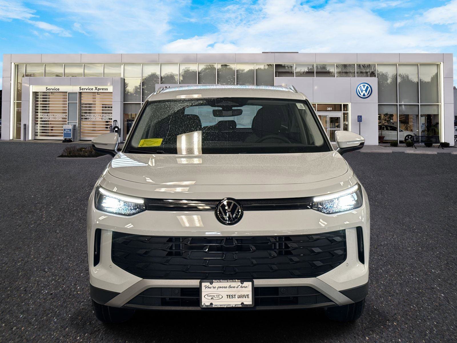 New 2026 Volkswagen Tiguan S image 2