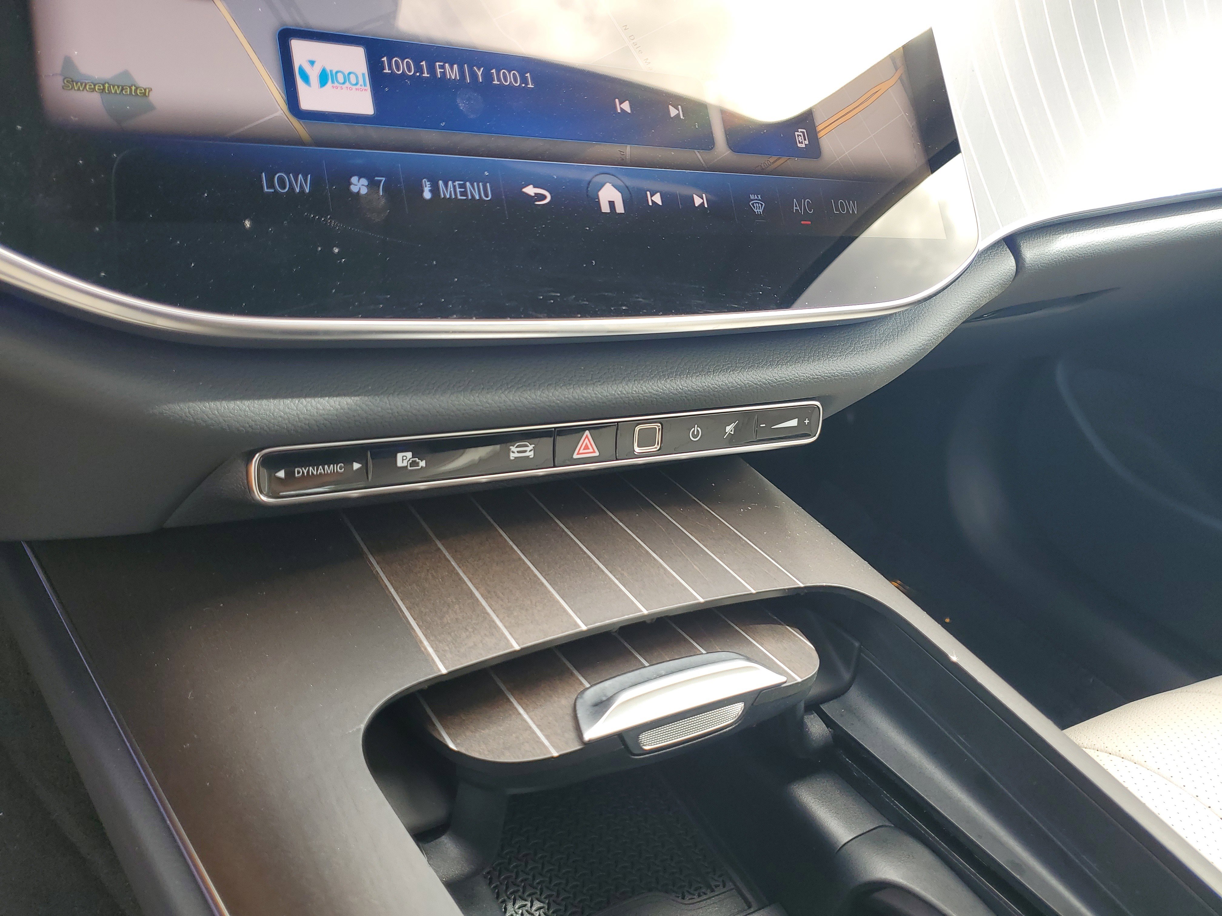 Certified 2025 Mercedes-Benz E 350 Sedan image 28