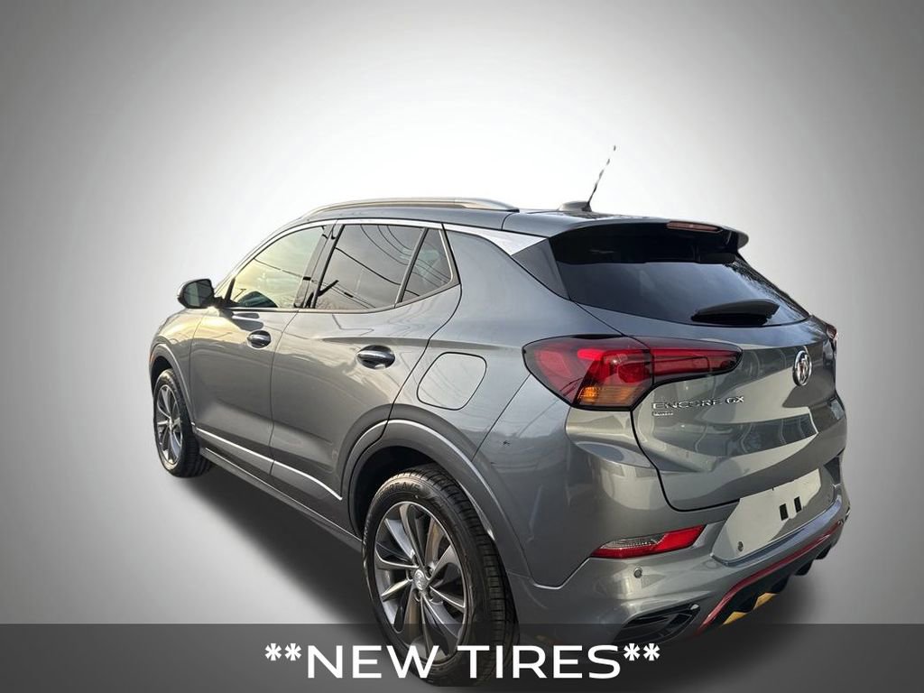 Used 2021 Buick Encore GX Essence w/ Advanced Technology Package image 3
