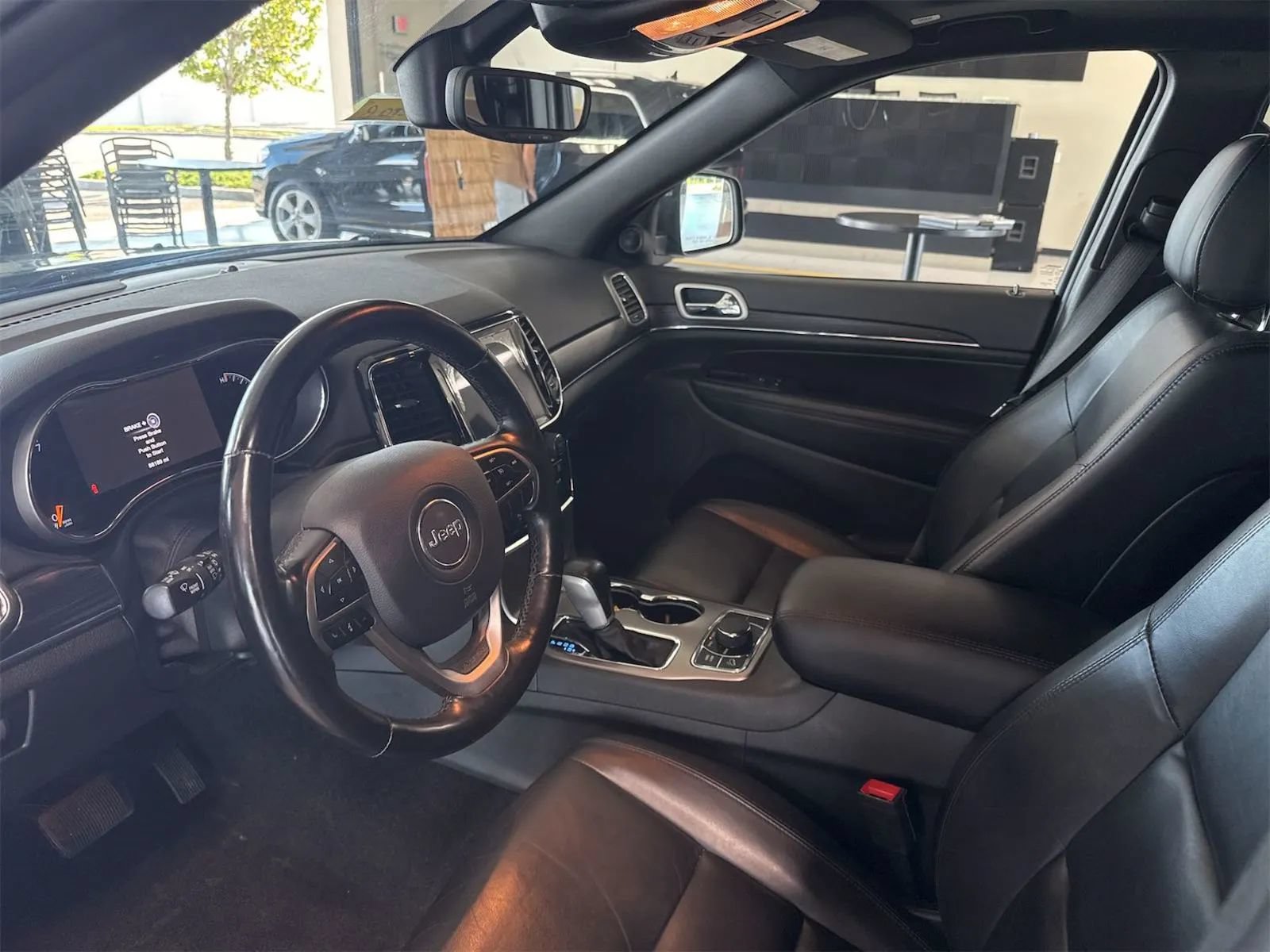Used 2020 Jeep Grand Cherokee Limited w/ Trailer Tow Group IV AWD/4WD image 9