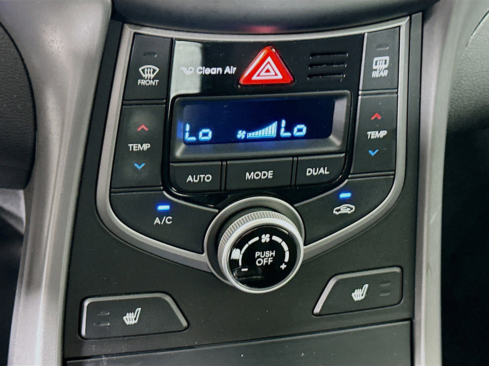 Used 2016 Hyundai Elantra Limited FWD image 22