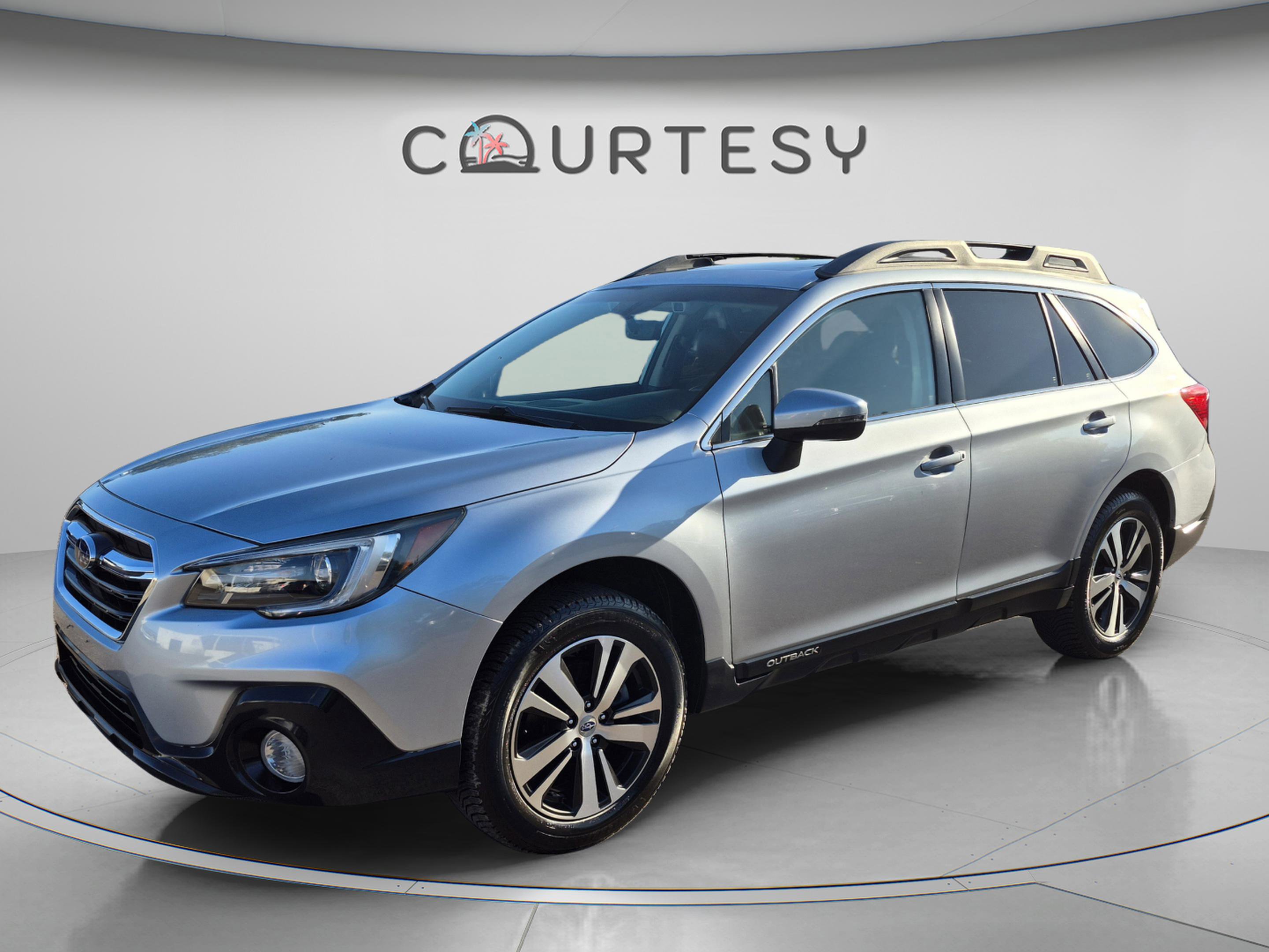 Used 2019 Subaru Outback 2.5i Limited AWD/4WD image 1