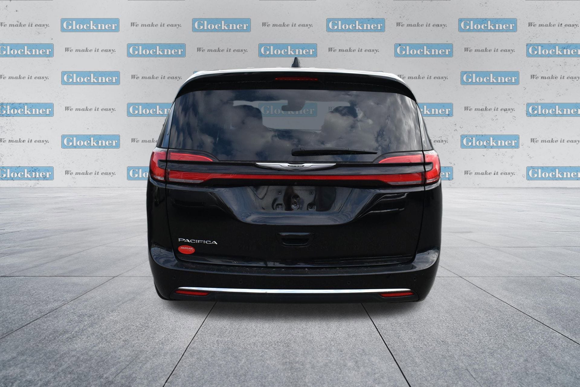 Used 2024 Chrysler Pacifica Touring-L image 15