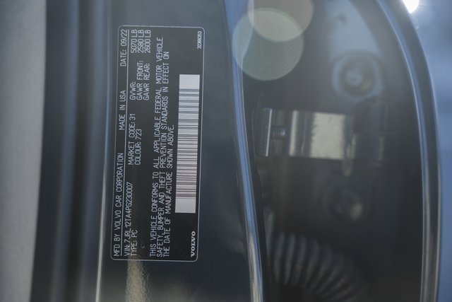 Certified 2023 Volvo S60 B5 Ultimate w/ Climate Package image 37