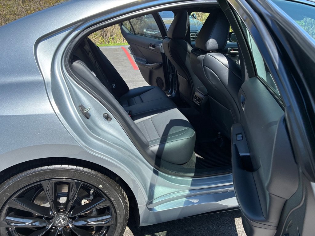 Used 2022 Lexus IS 350 F Sport w/ Accessory Package AWD/4WD image 27