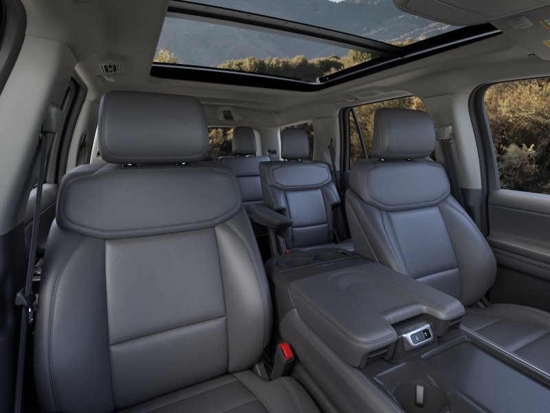 New 2026 Ford Expedition Active image 10