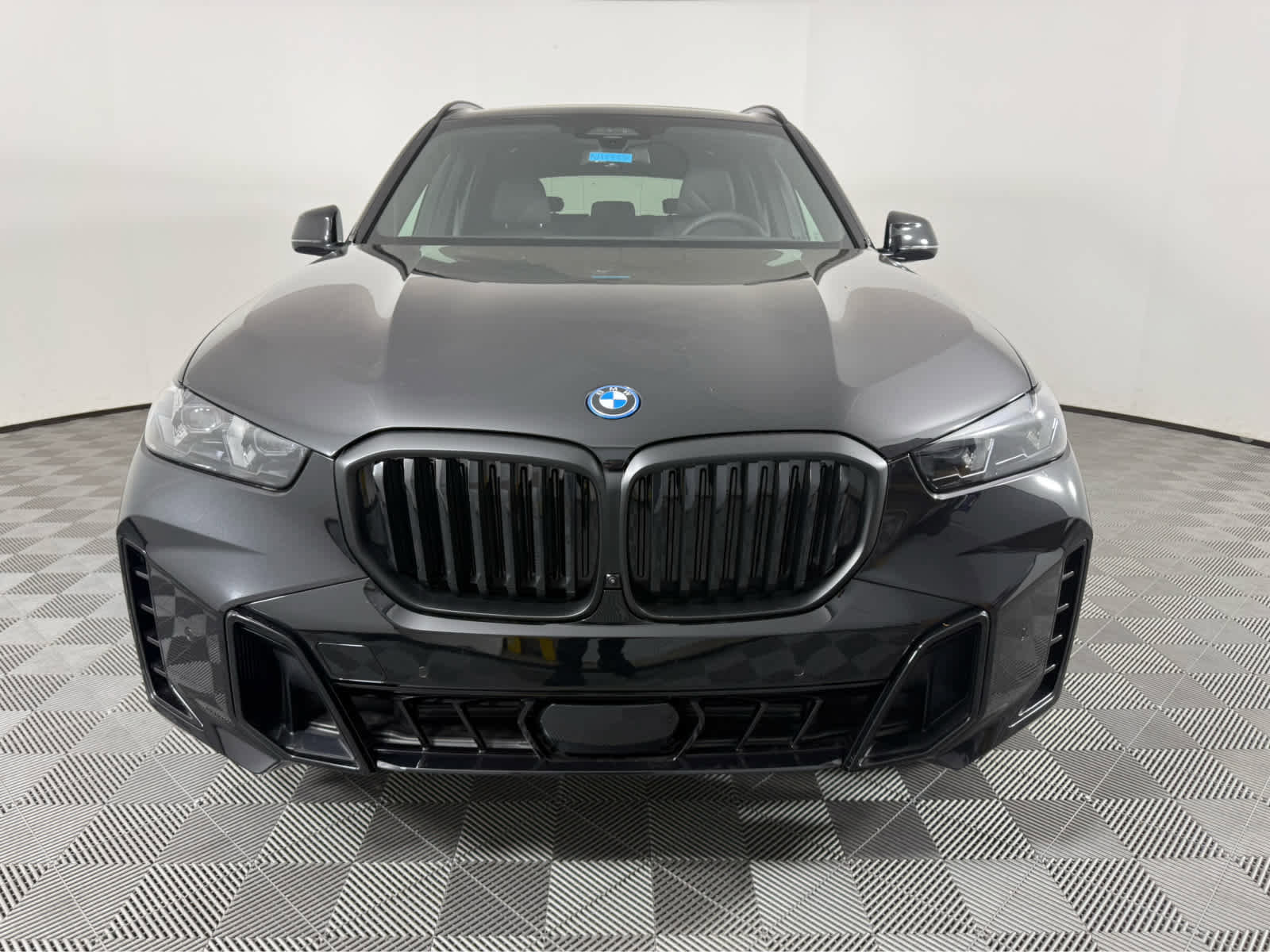 New 2026 BMW X5 xDrive50e w/ M Sport Package AWD/4WD image 8
