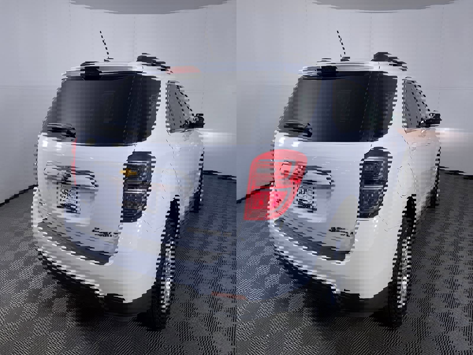 Used 2016 Chevrolet Equinox LT w/ Convenience Package image 21