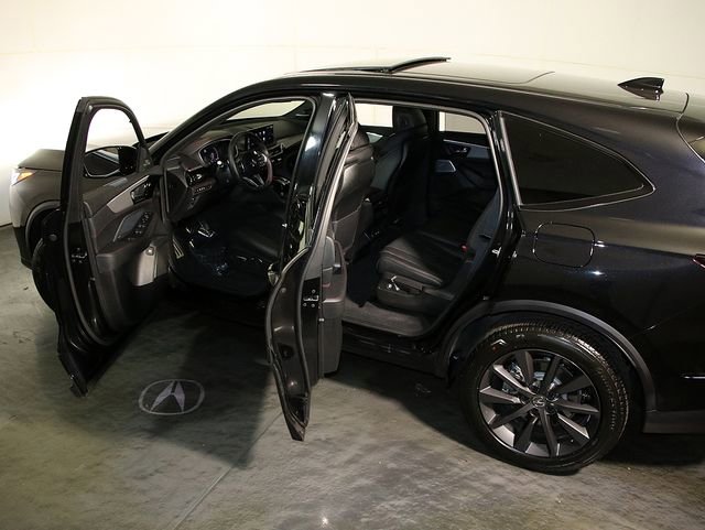 Used 2026 Acura MDX A-Spec image 5
