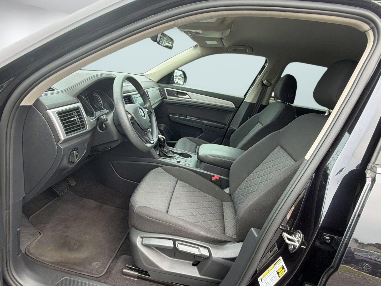 Used 2019 Volkswagen Atlas S FWD image 5
