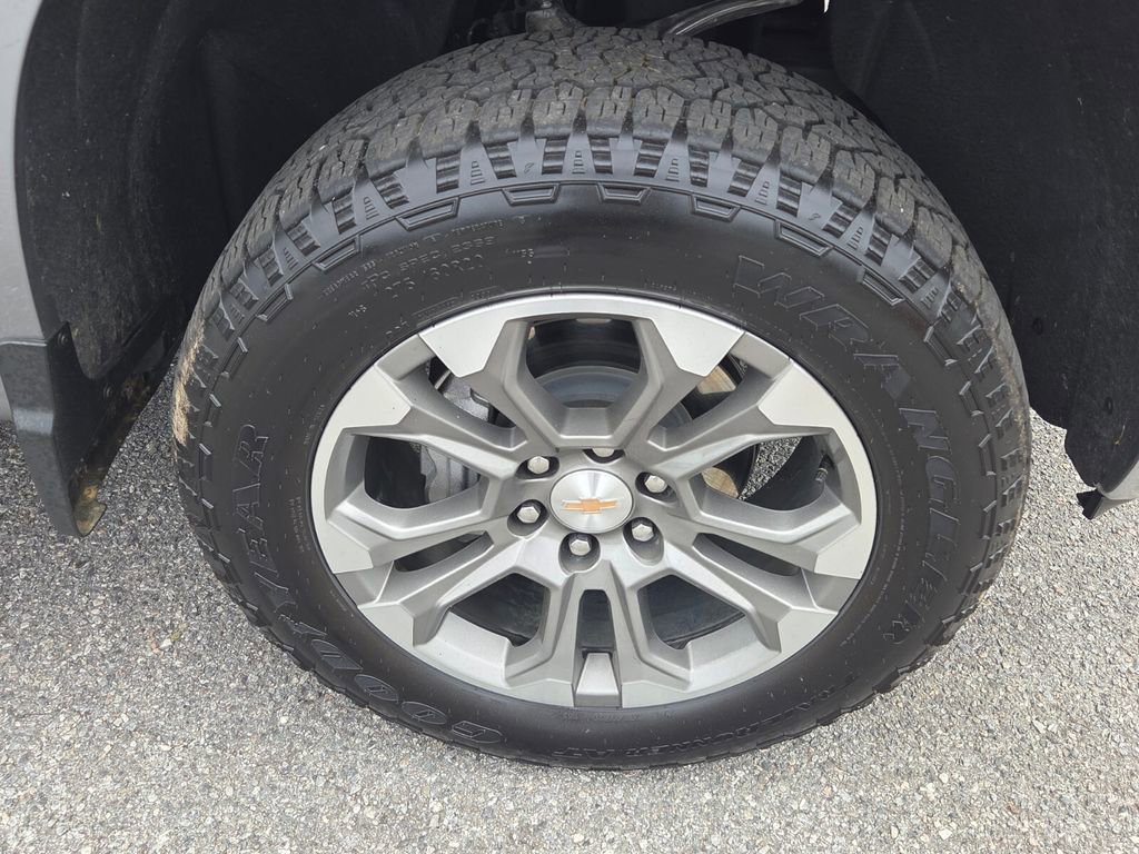 Used 2025 Chevrolet Silverado 1500 W/T w/ Trailering Package image 14