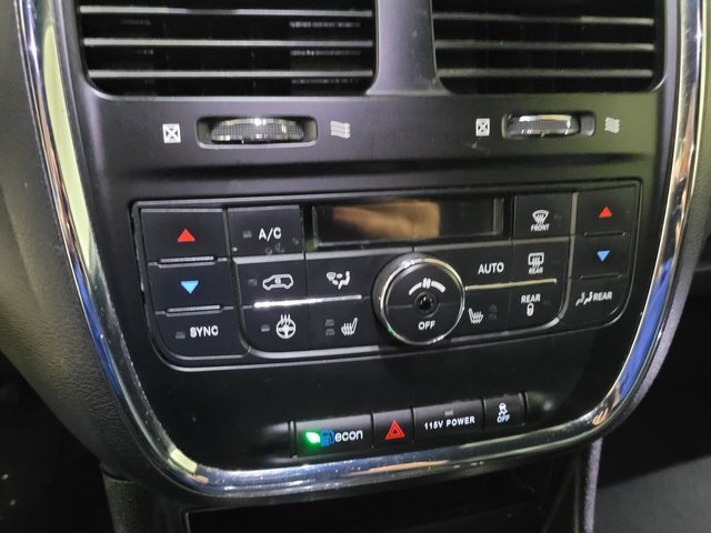 Used 2018 Dodge Grand Caravan GT image 35