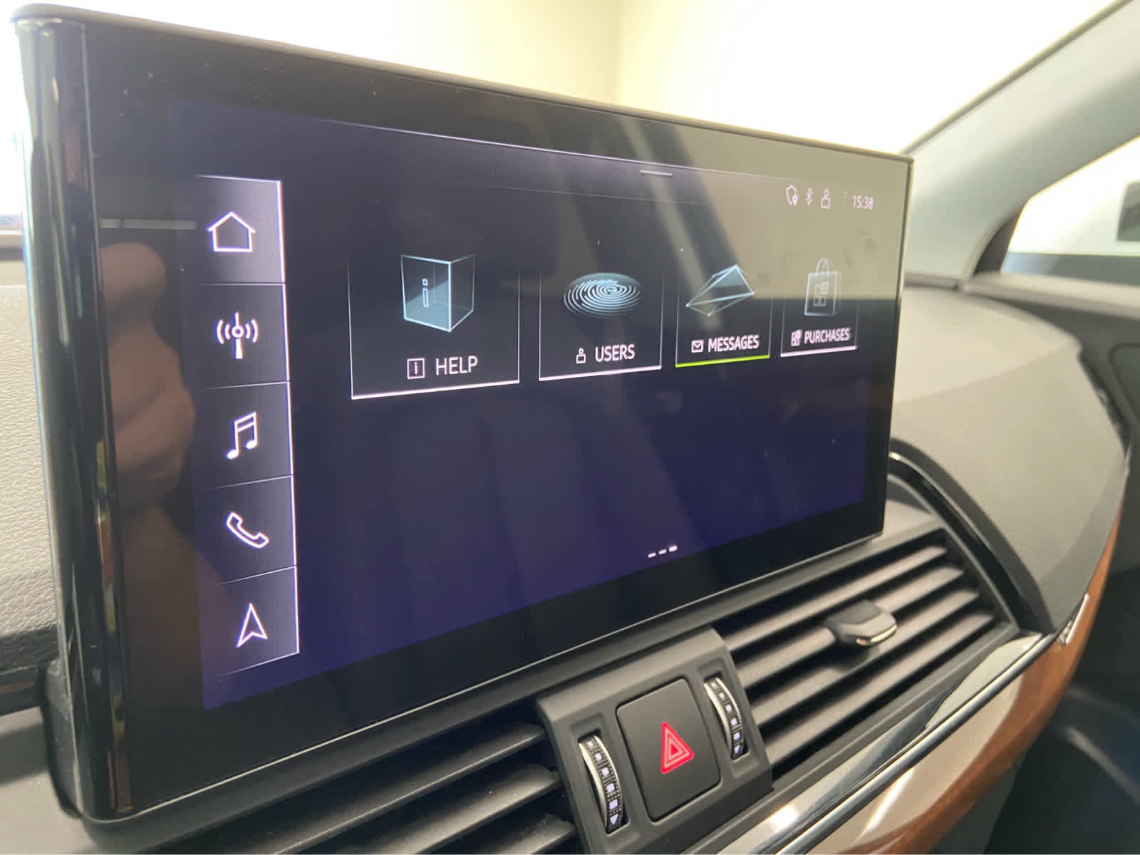 Used 2022 Audi Q5 2.0T Premium image 25