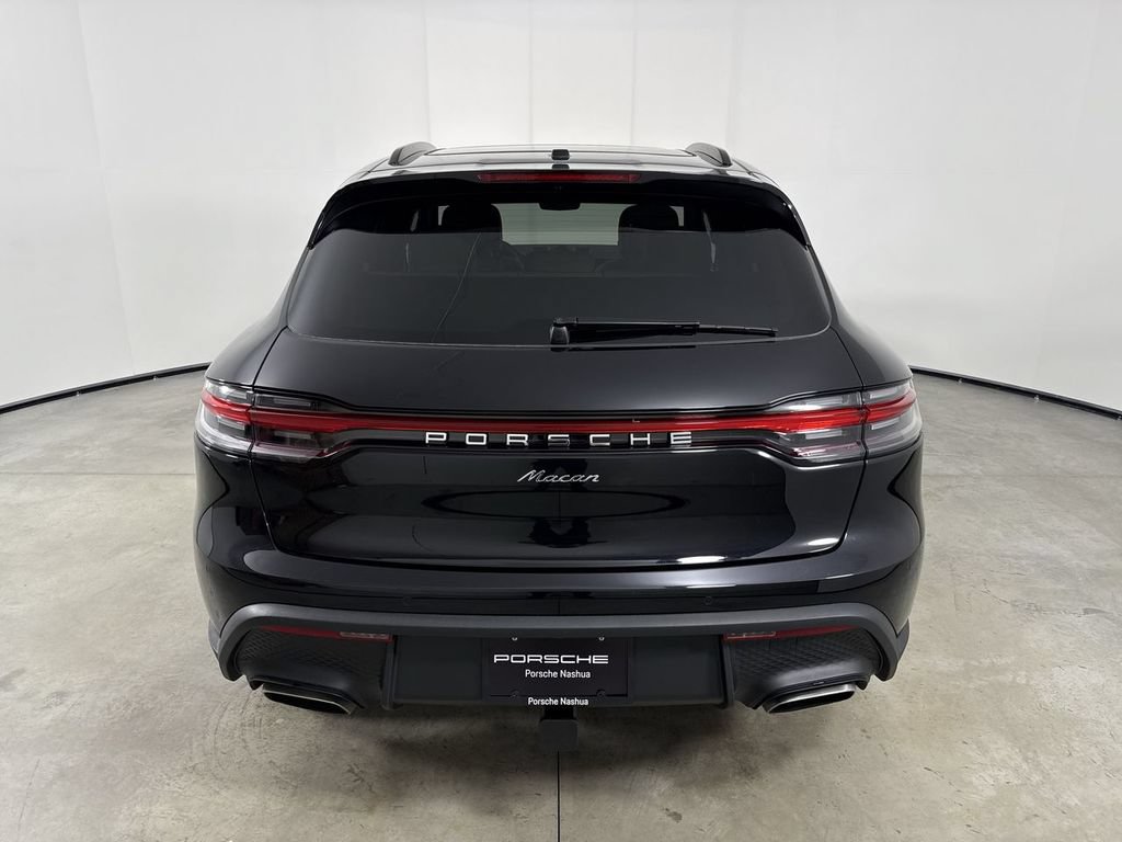 New 2026 Porsche Macan AWD/4WD image 6