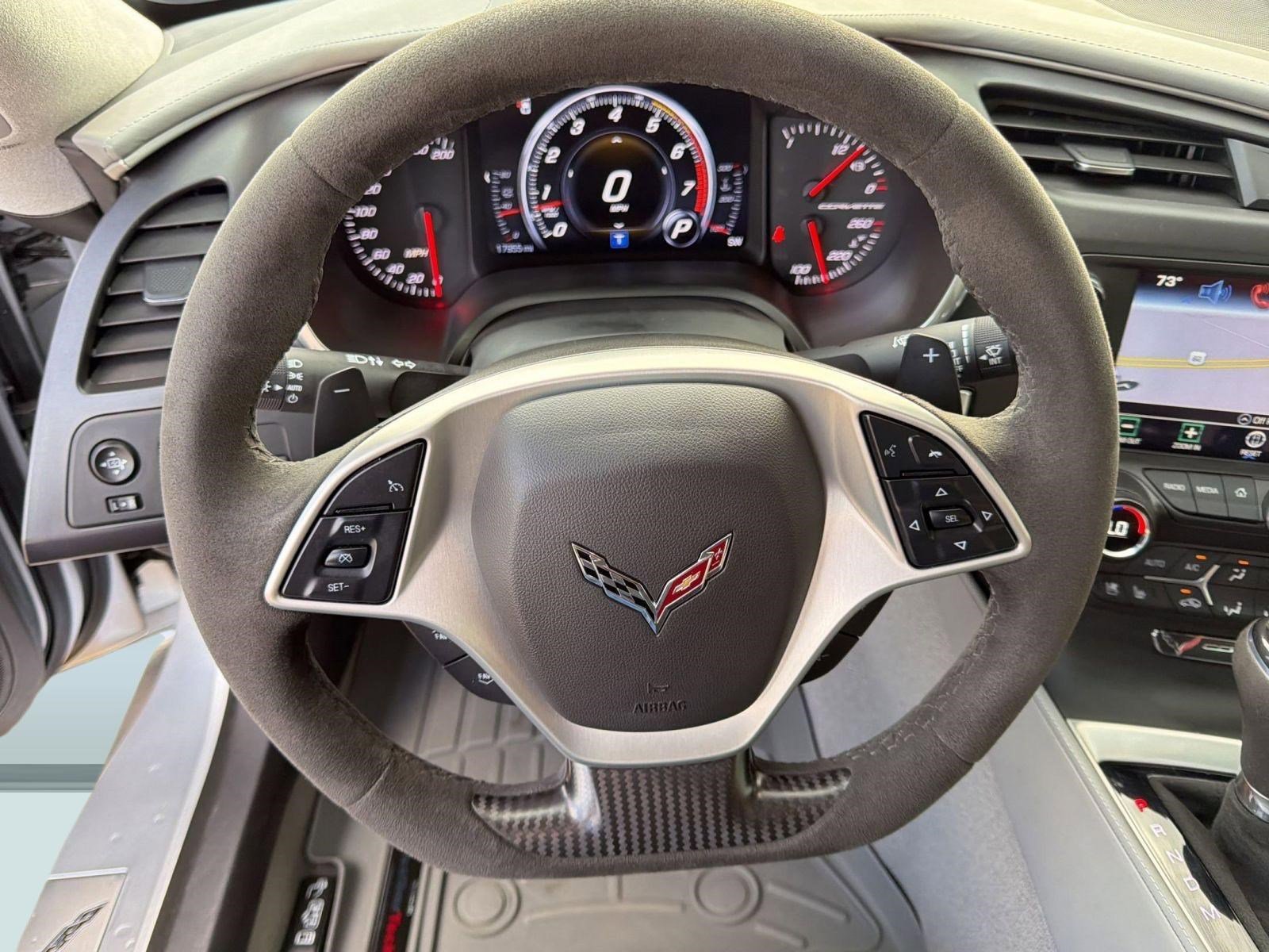 Used 2019 Chevrolet Corvette Stingray Coupe RWD image 14